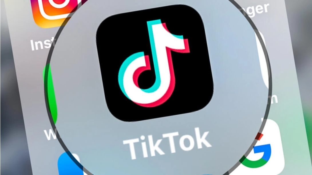 TikTok代理开广告户，代理充值，消耗返点